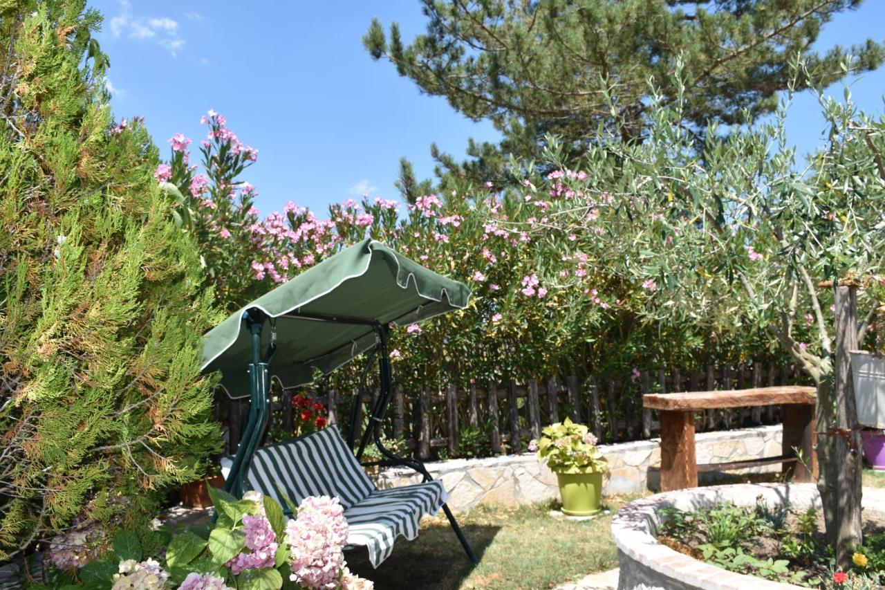 B&B Nel Verde Montesano sulla Marcellana Kültér fotó